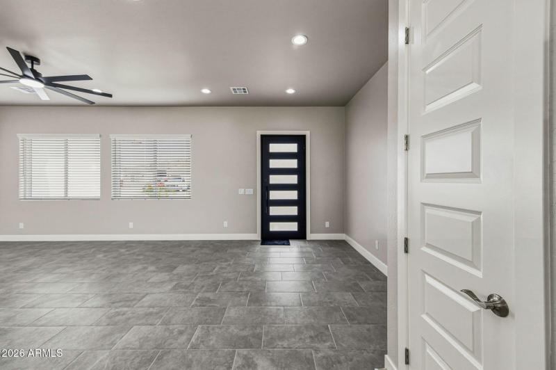 61-web-or-mls-15030 S Indian Bend Ln-225