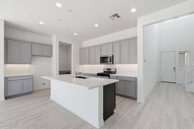 Kitchen & entry foyer