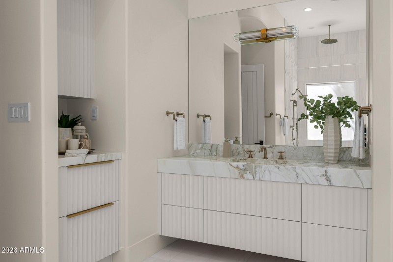 primary bath2