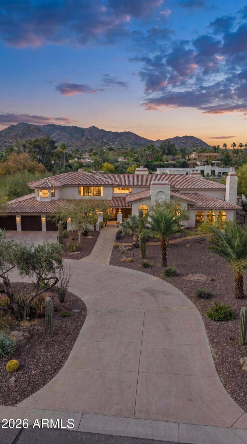 Aerial of Front Drive