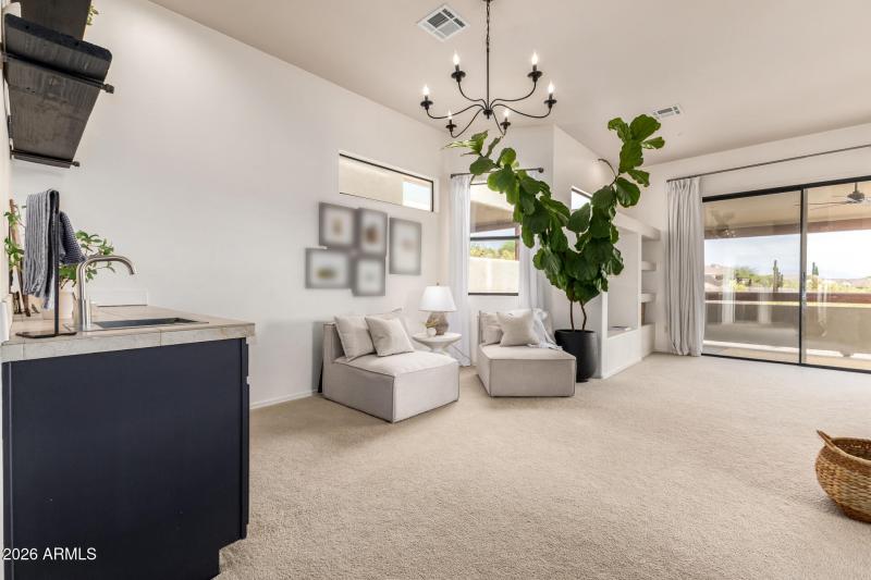 21 - Upstairs Wet Bar