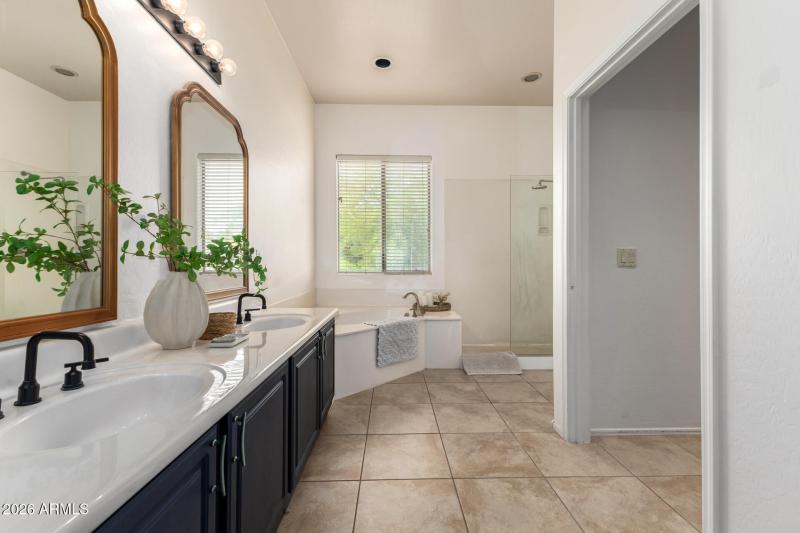 28 - Upstairs Primary Bathroom