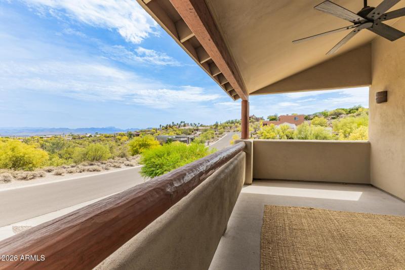 36 - Upstairs Balcony Views