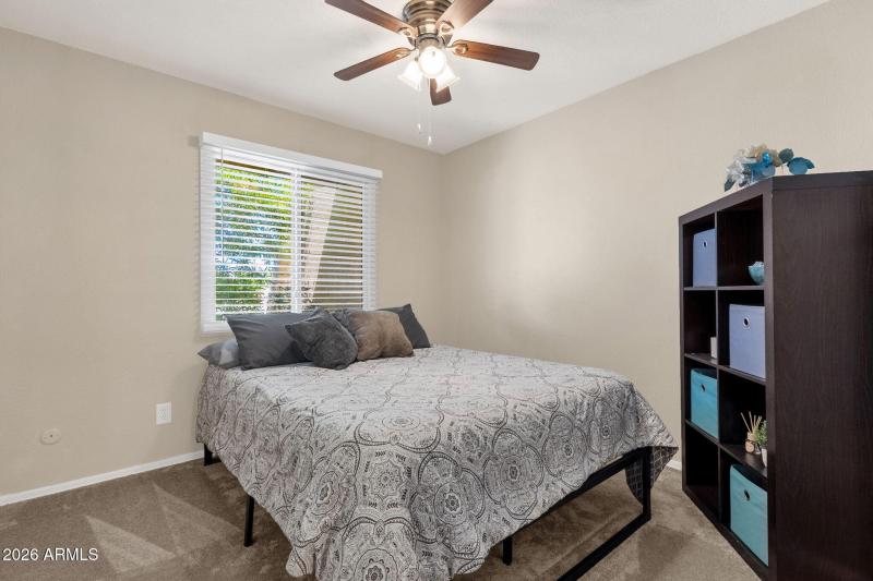 Zoe Ella Guest Room 1