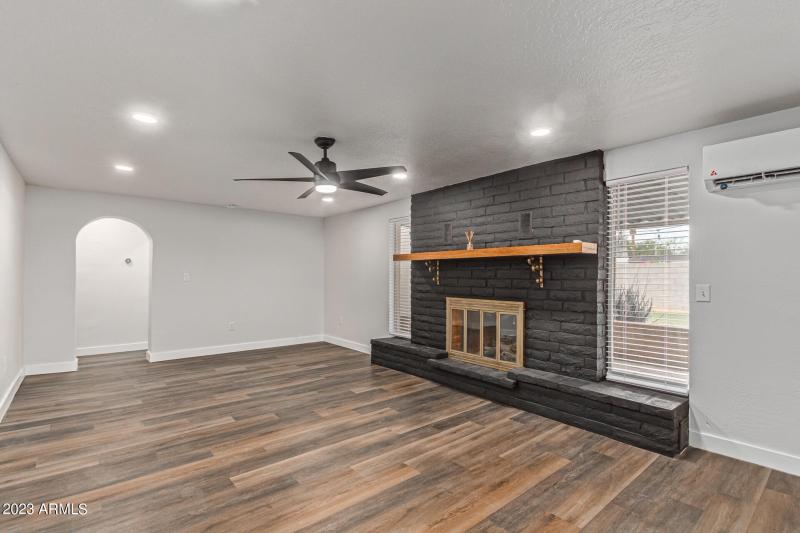 Unit 2 Living Room 2-1