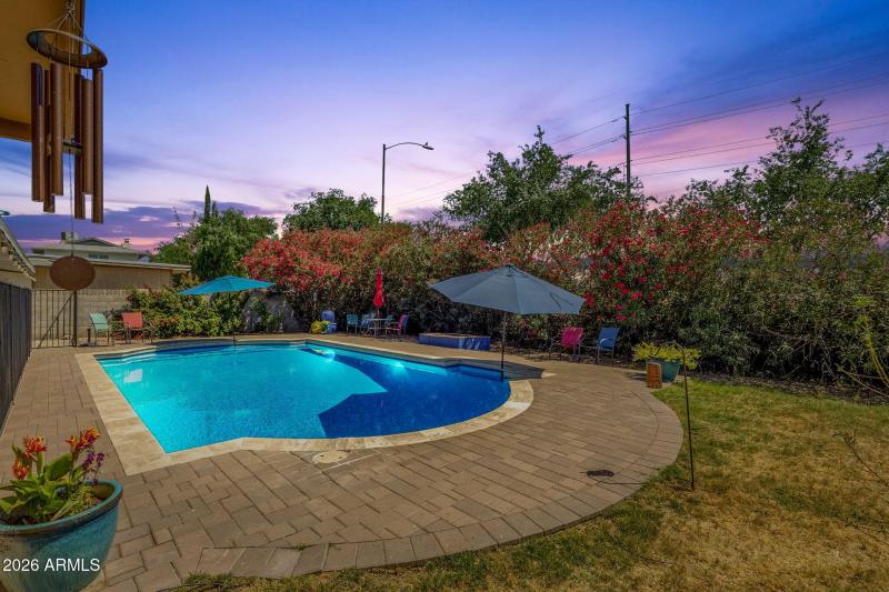 Zoe Ella Twilight Pool 1