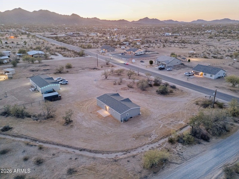 24-web-or-mls-51937-w-wildwood-rd