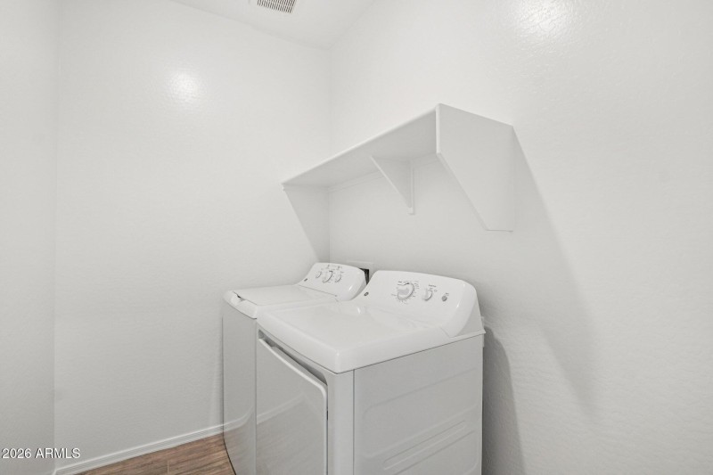 15-web-or-mls-W Moeller Rd-S3009-015