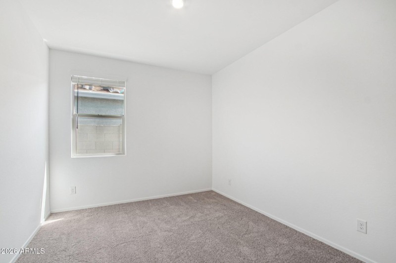 17-web-or-mls-W Moeller Rd-S3009-017