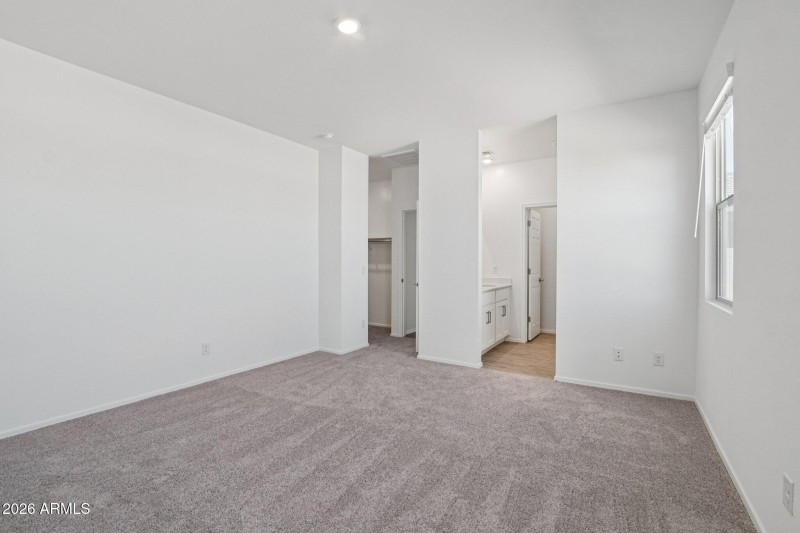 22-web-or-mls-W Moeller Rd-S3009-022