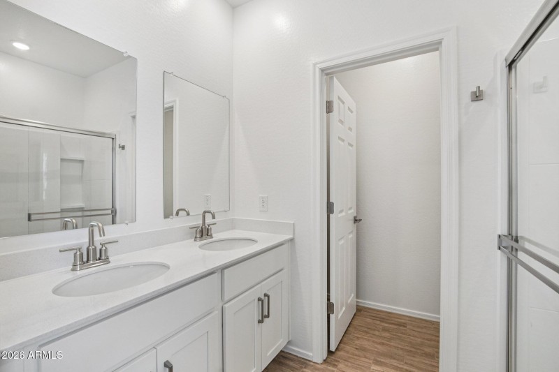 25-web-or-mls-W Moeller Rd-S3009-025