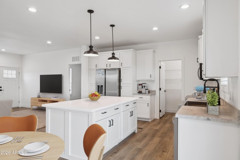 11-print-717-n-ralston-rd_final