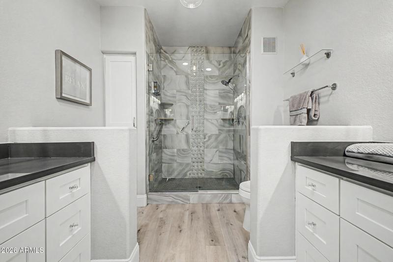 21-Frank Lloyd Wright