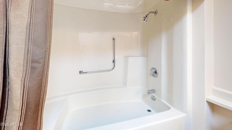 10361-W-Campana-Dr-Bathroom 1