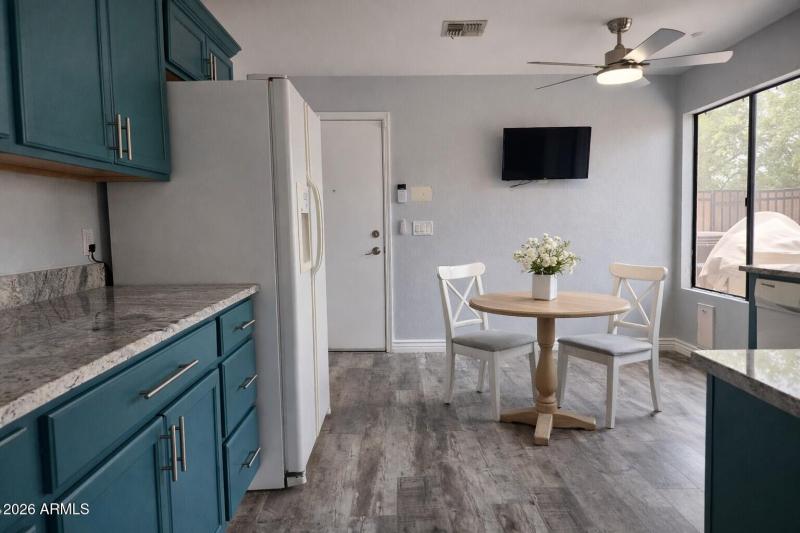 Cozy kitchen nook. Virtually staged