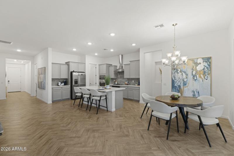 14-web-or-mls-19231-w-missouri-ave