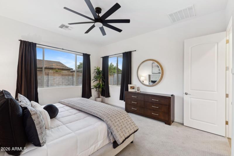 22-web-or-mls-19231-w-missouri-ave