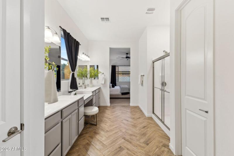 27-web-or-mls-19231-w-missouri-ave