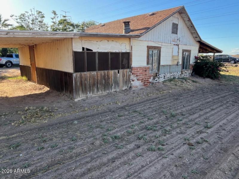 side-rear OldHouse