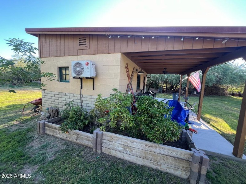 SideViewGarage