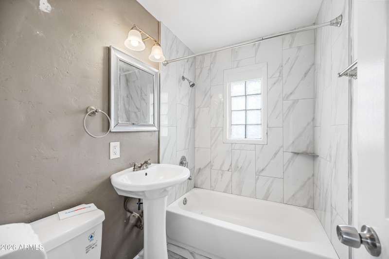 Casita bath