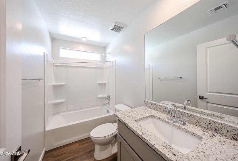 16_Lot 61_Iris_North-Copper-Ridge_Home-f