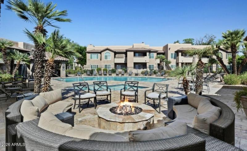 Pool /firepit seating area