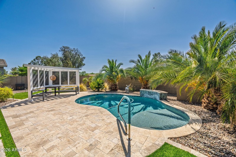 4-web-or-mls-18926 N Arbor Dr-503