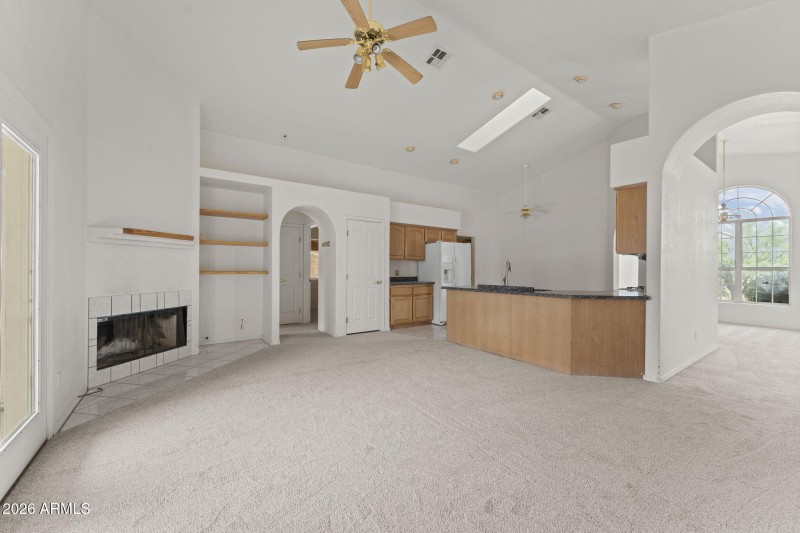 1847 Vista Dr