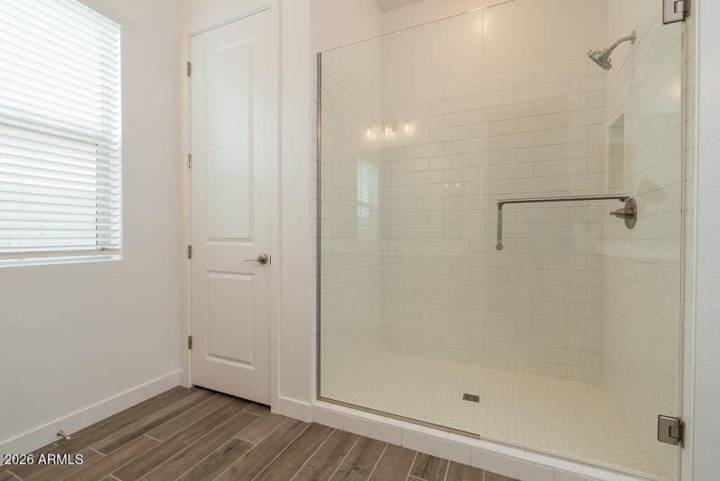 Tri Pointe Abel Ranch 390 - Primary Bath