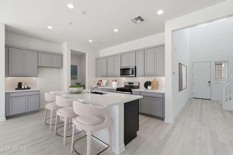 Virtual staging kitchen