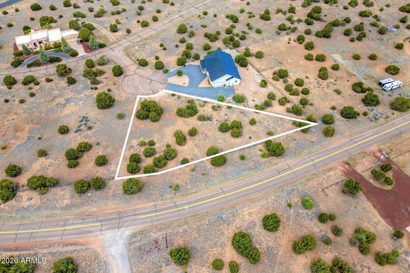 8456 W YUCCA PL 63, Show Low, AZ