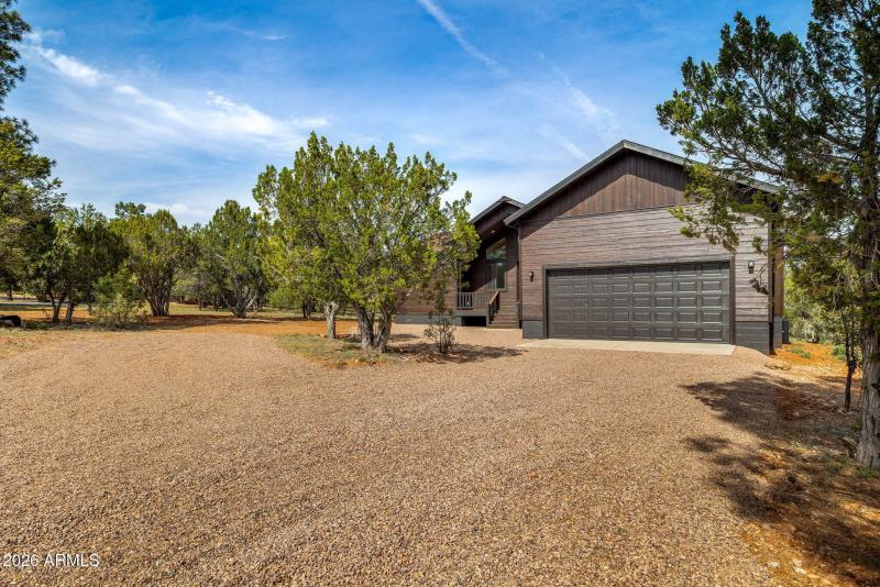 2759PantherCir-Overgaard-AZ-3
