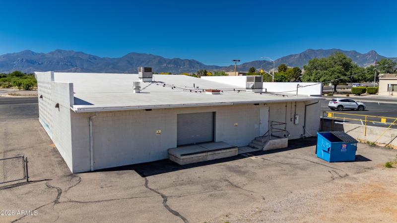 Back Loading Dock