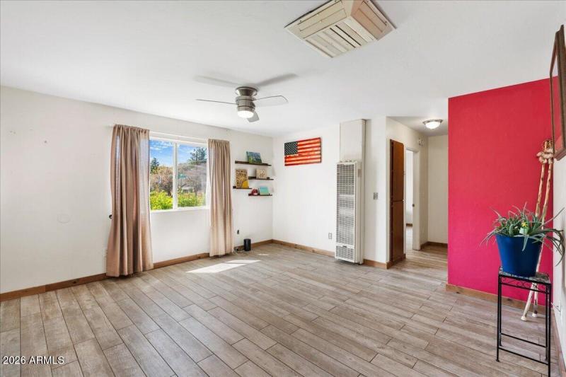 04-Living Room
