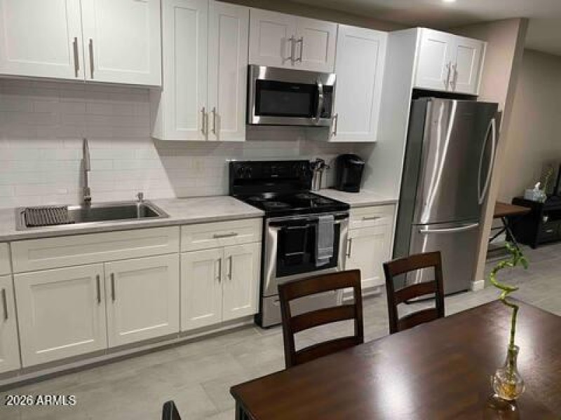 C3 Kitchen 2