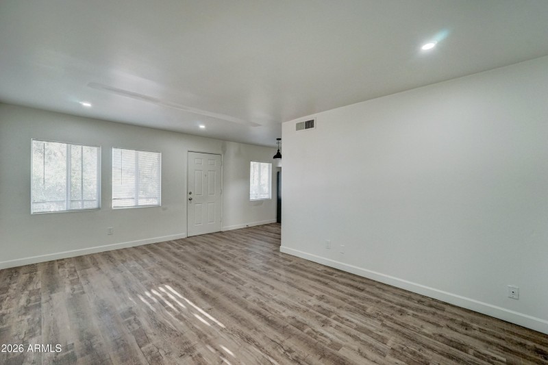2919 N 38th St #1 photo2 (1)