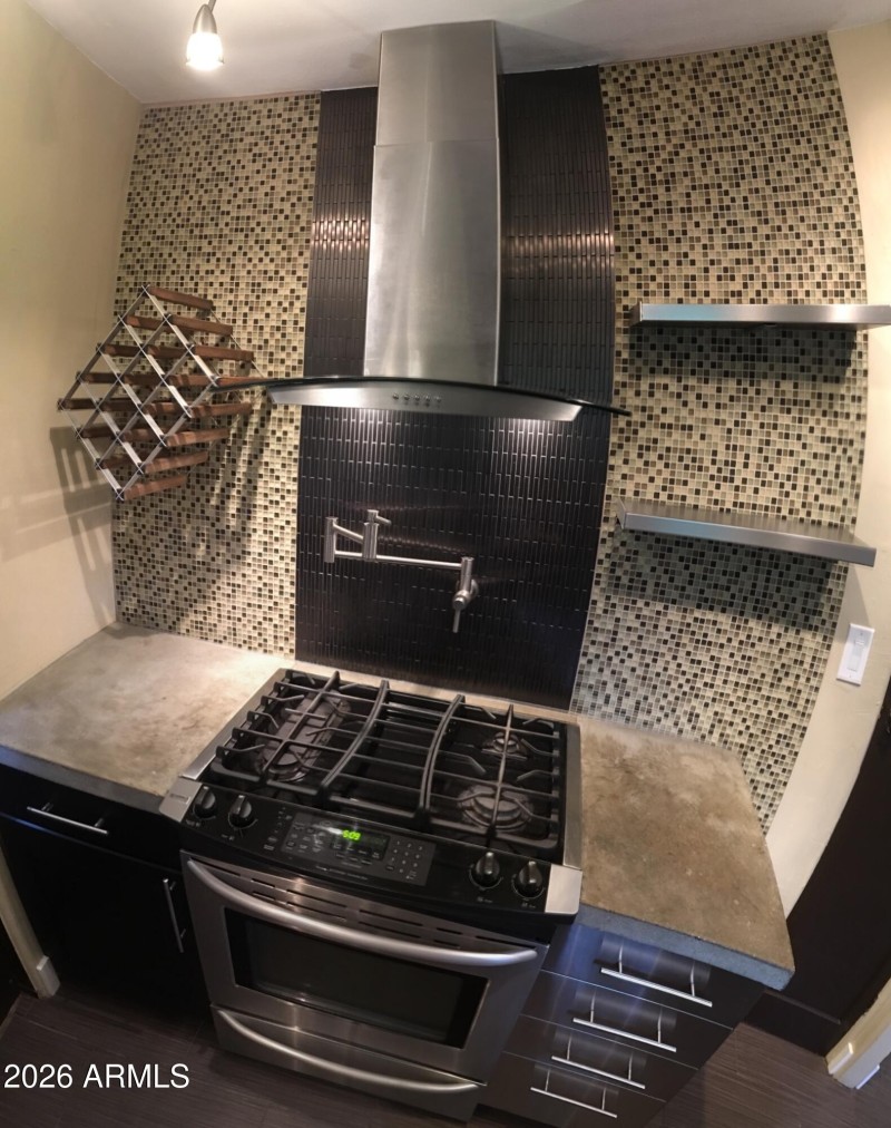 UNIT 1 KITCHEN