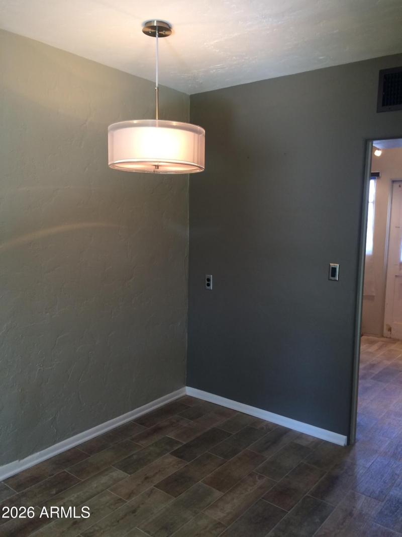 UNIT 2 DINING AREA