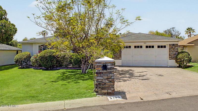 No HOA Property