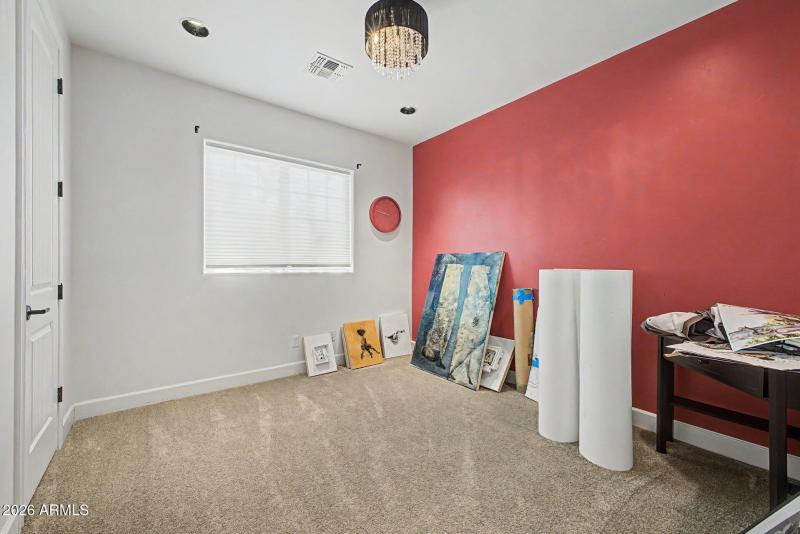 Flexible Bedroom Space