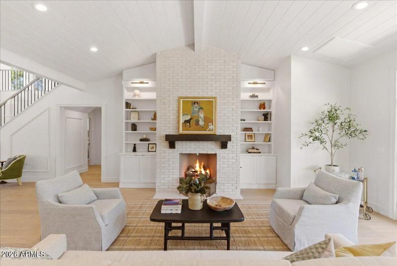 Gas Fireplace with Built ins