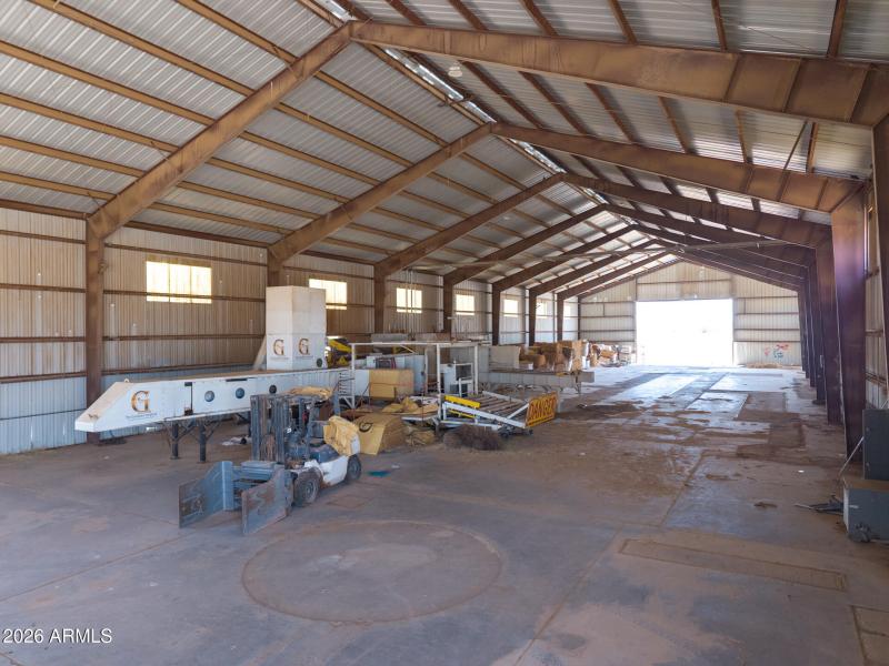 4975 W Pretzer - Baling Warehouse Interi