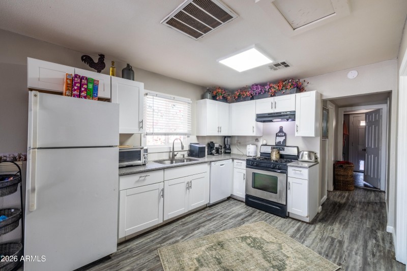 6739 N 61st Ave - Cody Leslie - 2026-5