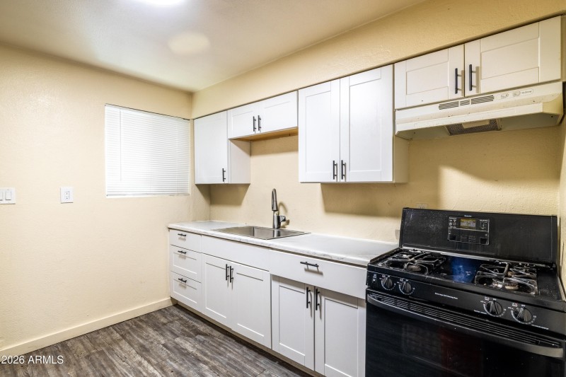 6739 N 61st Ave - Cody Leslie - 2026-12