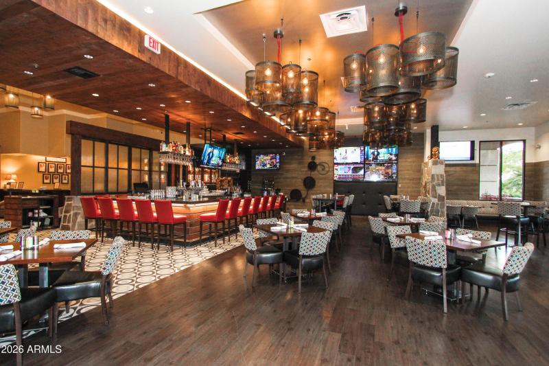 4 Stone and Barrel Bar