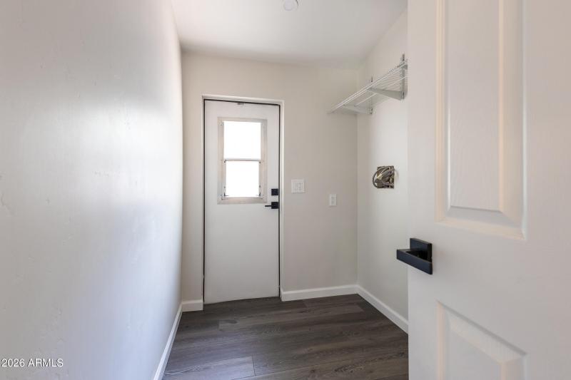 255 Oak 017