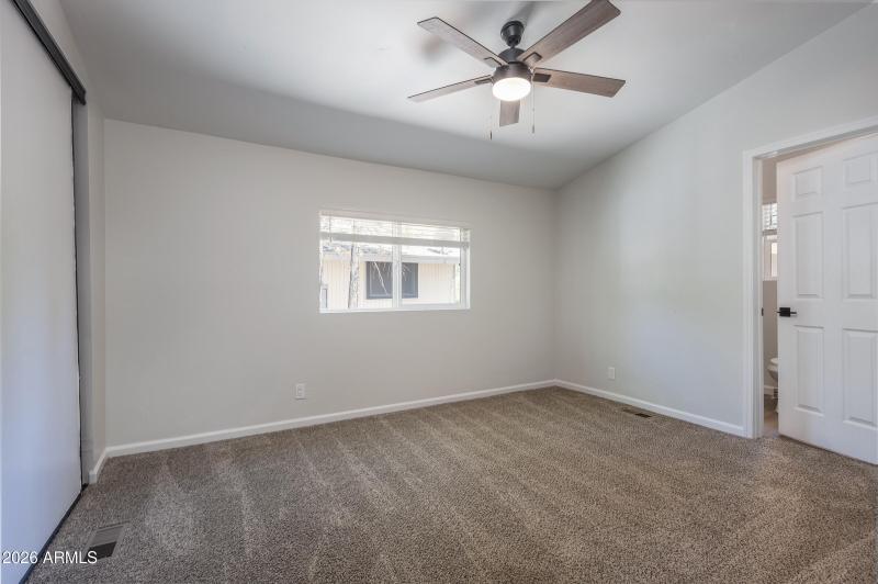 255 Oak 022
