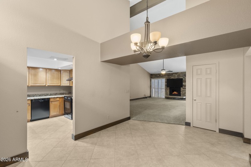 Formal Dining / Entry