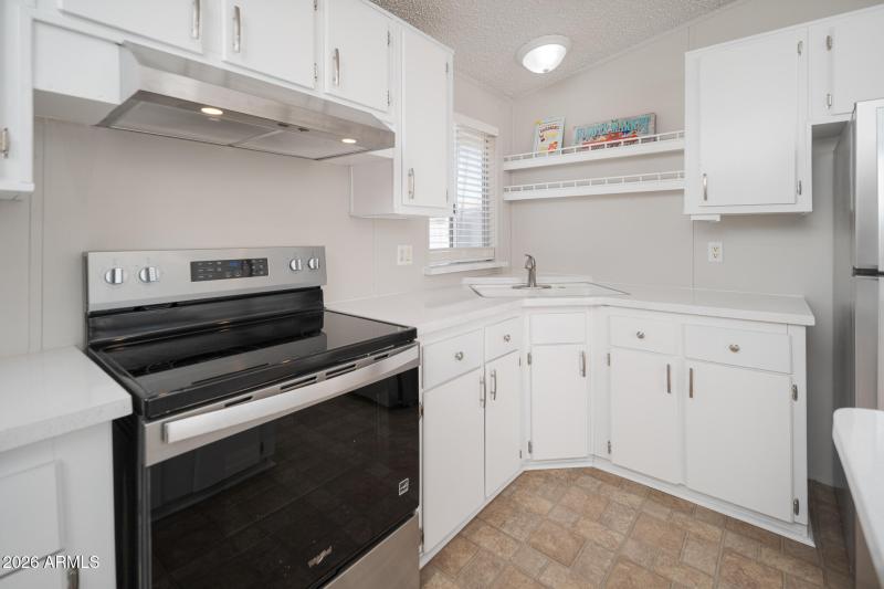 11_Kitchen_04